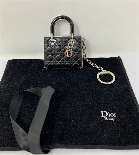 sac maquillage dior|dior fragrance.